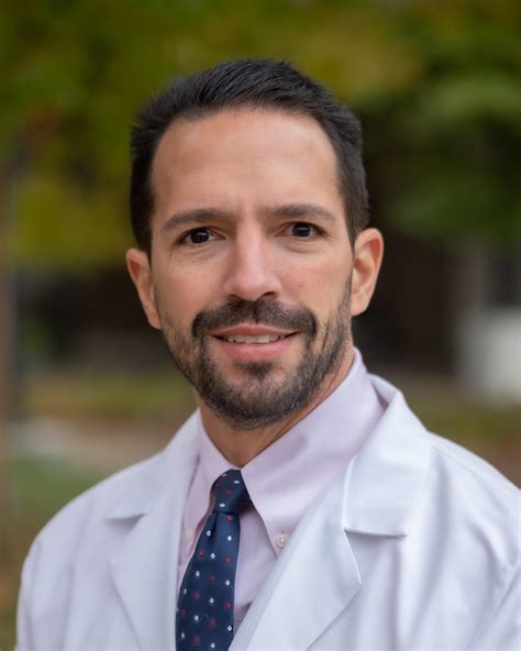 Best Surgical Oncologists Near Me in Glendale, CA .